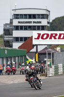 Vintage-motorcycle-club;eventdigitalimages;mallory-park;mallory-park-trackday-photographs;no-limits-trackdays;peter-wileman-photography;trackday-digital-images;trackday-photos;vmcc-festival-1000-bikes-photographs